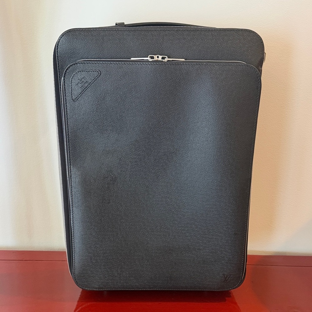 Louis Vuitton Pégase 2024